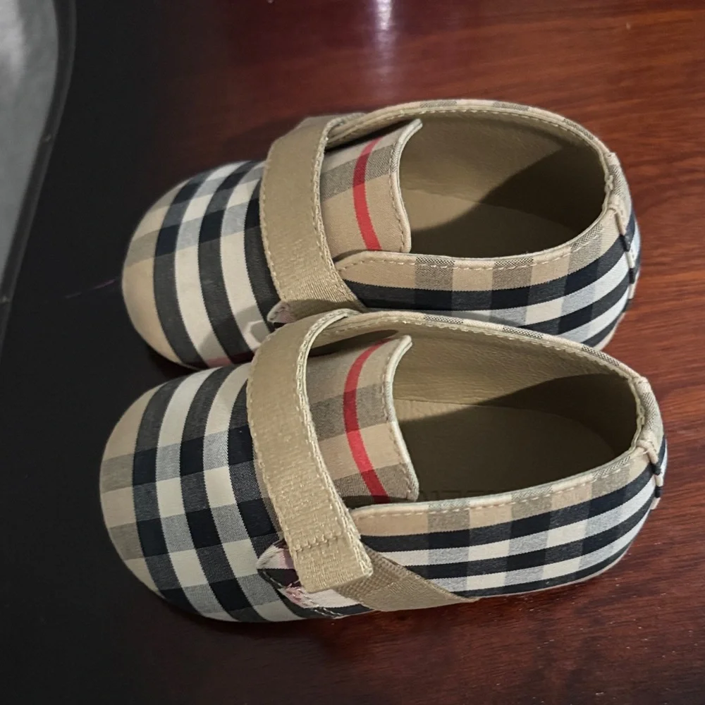 Burberry Beige Plaid Baby Walkers with Red Accent (Comes With Box) Size 19